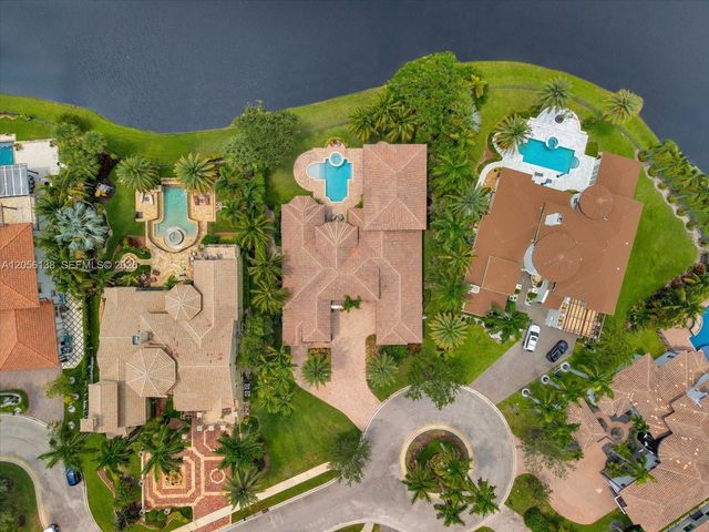 12260 NW 68th Ct, Parkland, FL 33076