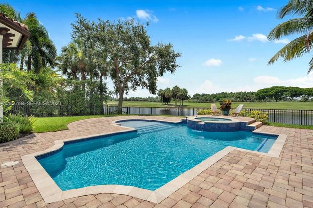 12260 NW 68th Ct, Parkland, FL 33076