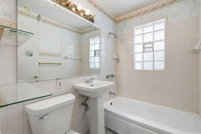 3940 N 83rd STREET, Milwaukee, WI 53222