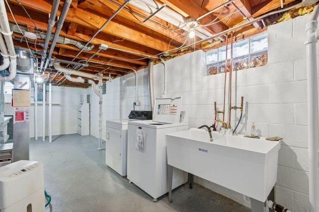 3940 N 83rd STREET, Milwaukee, WI 53222