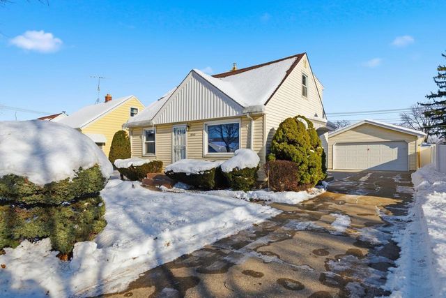 3940 N 83rd STREET, Milwaukee, WI 53222