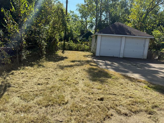 11790 Wilshire Drive, Detroit City, MI 48213