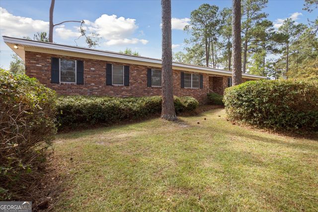 113 Ladd Circle, Statesboro, GA 30458