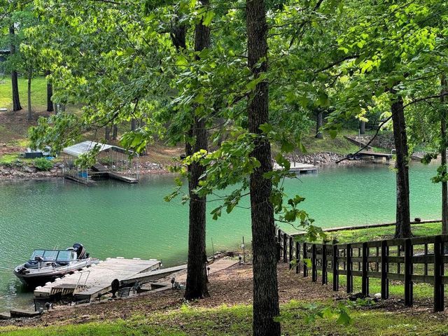 14 Winnebago Drive, Cherokee Village, AR 72525