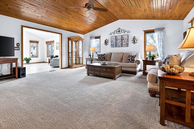 N9619 DARBOY DRIVE, Appleton, WI 54915