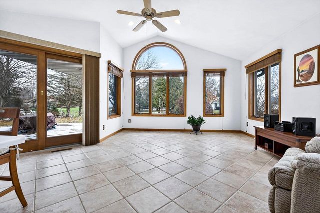 N9619 DARBOY DRIVE, Appleton, WI 54915