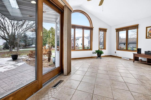 N9619 DARBOY DRIVE, Appleton, WI 54915