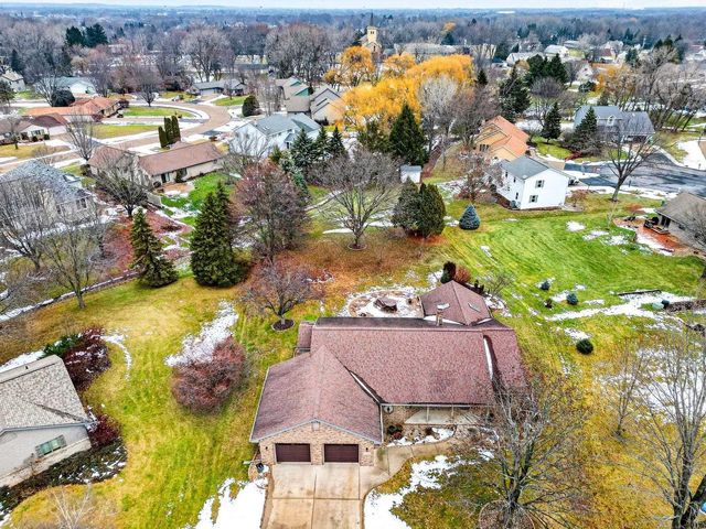 N9619 DARBOY DRIVE, Appleton, WI 54915