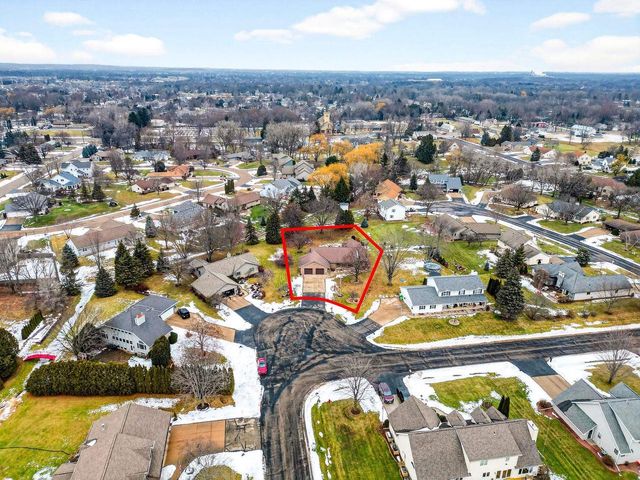 N9619 DARBOY DRIVE, Appleton, WI 54915