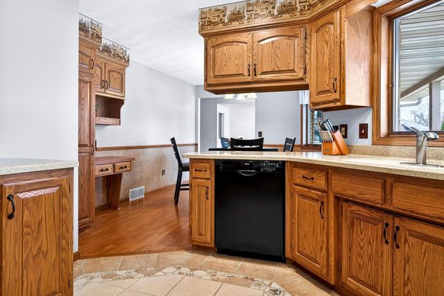 N9619 DARBOY DRIVE, Appleton, WI 54915