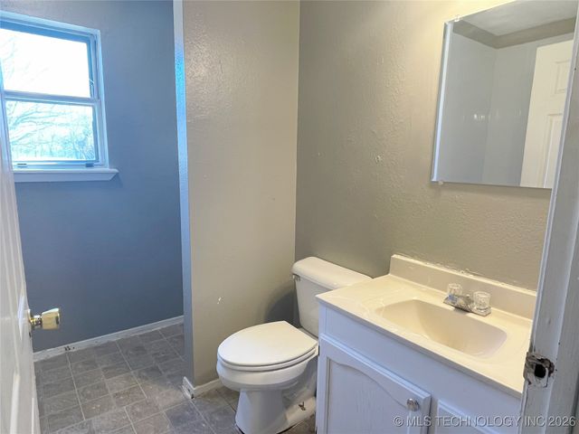 516 S 2nd, Durant, OK 74701