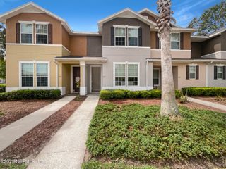 625 OAKLEAF PLANTATION Parkway, 112, Orange Park, FL 32065