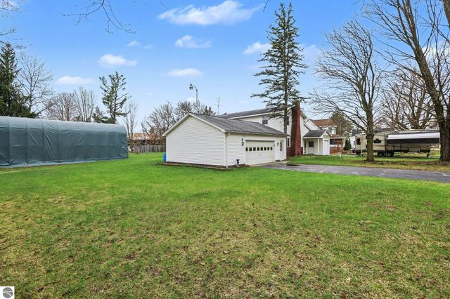 214 Sherman Street, Mesick, MI 49668