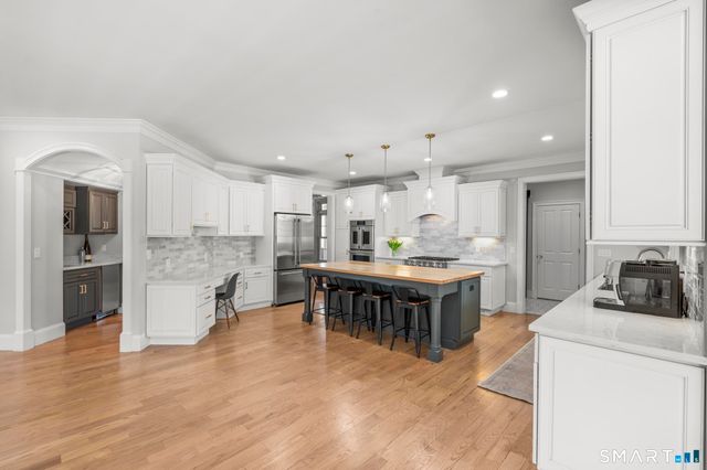 32 Blanket Meadow Road, Monroe, CT 06468