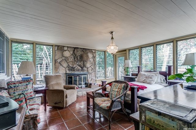 231 E Sunset, San Antonio, TX 78209