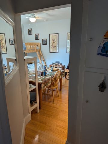 5 Fuller St 6, Brookline, MA 02446
