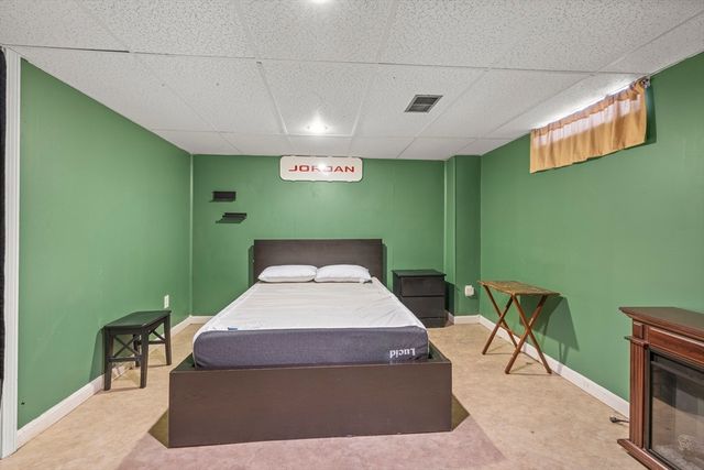 765 Pine Hill Dr, New Bedford, MA 02745