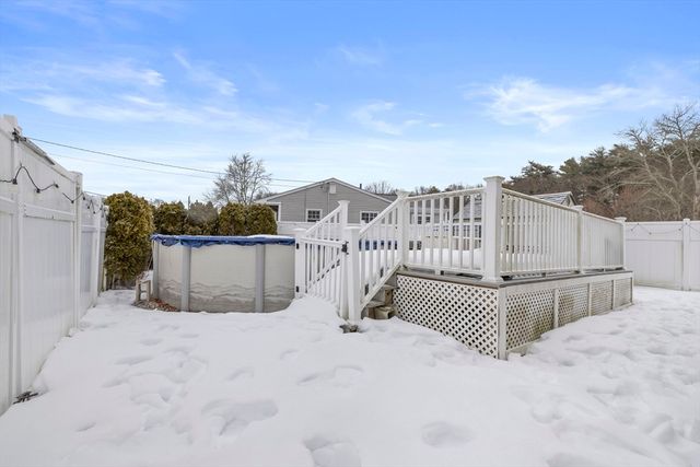 765 Pine Hill Dr, New Bedford, MA 02745