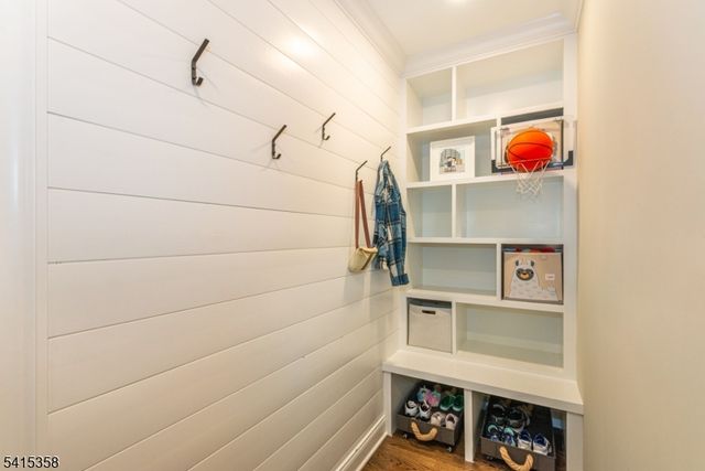 13 Mount Pleasant Pkwy, Livingston Twp., NJ 07039