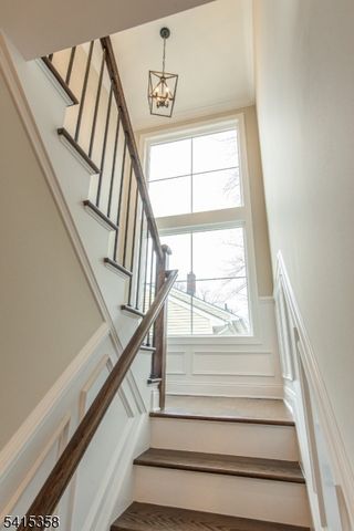 13 Mount Pleasant Pkwy, Livingston Twp., NJ 07039