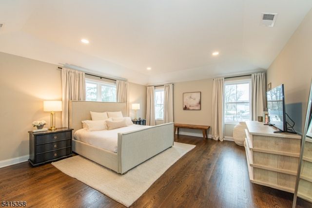 13 Mount Pleasant Pkwy, Livingston Twp., NJ 07039