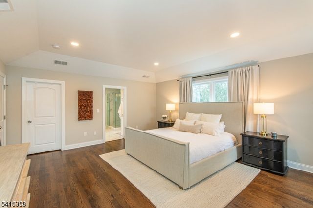 13 Mount Pleasant Pkwy, Livingston Twp., NJ 07039