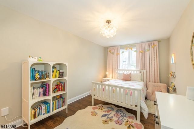 13 Mount Pleasant Pkwy, Livingston Twp., NJ 07039