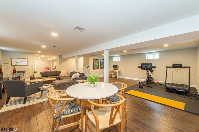 13 Mount Pleasant Pkwy, Livingston Twp., NJ 07039