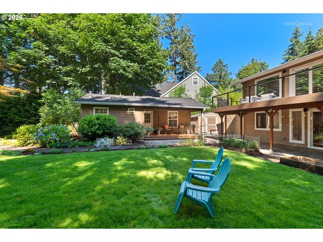 4550 DOGWOOD Dr, Lake Oswego, OR 97035