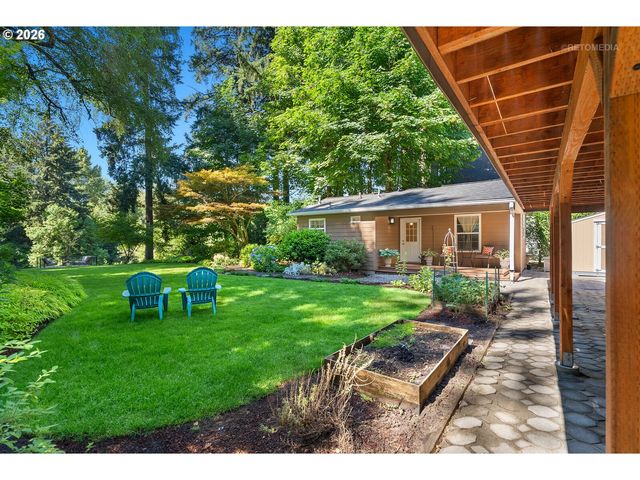 4550 DOGWOOD Dr, Lake Oswego, OR 97035