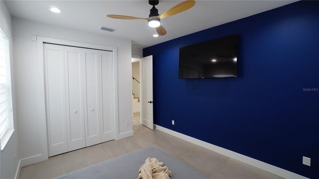3213 W ABDELLA STREET, Tampa, FL 33607