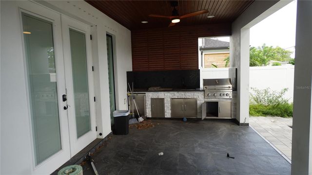 3213 W ABDELLA STREET, Tampa, FL 33607