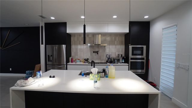 3213 W ABDELLA STREET, Tampa, FL 33607