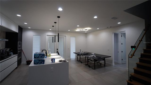3213 W ABDELLA STREET, Tampa, FL 33607
