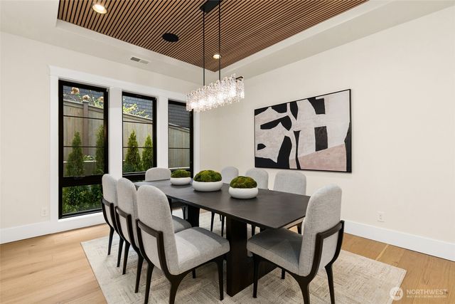 10630 SE 22nd Street, Bellevue, WA 98004