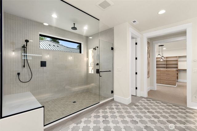 10630 SE 22nd Street, Bellevue, WA 98004
