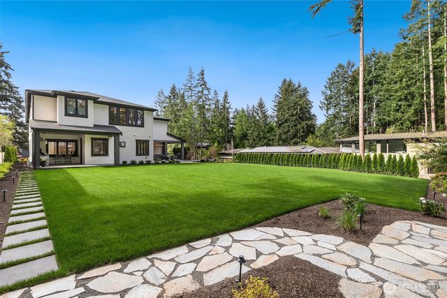 10630 SE 22nd Street, Bellevue, WA 98004