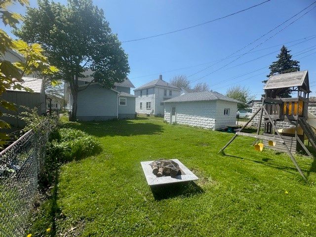 1031 SILLIMAN Avenue, Erie, PA 16510