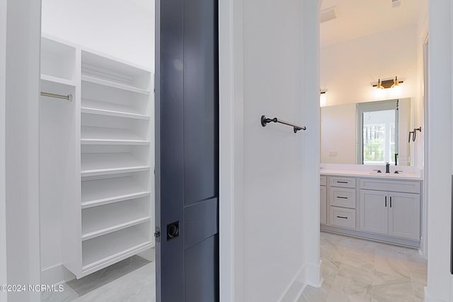 527 S Middleton Drive NW, Calabash, NC 28467