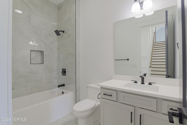 527 S Middleton Drive NW, Calabash, NC 28467
