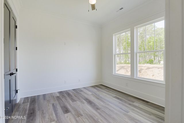 527 S Middleton Drive NW, Calabash, NC 28467