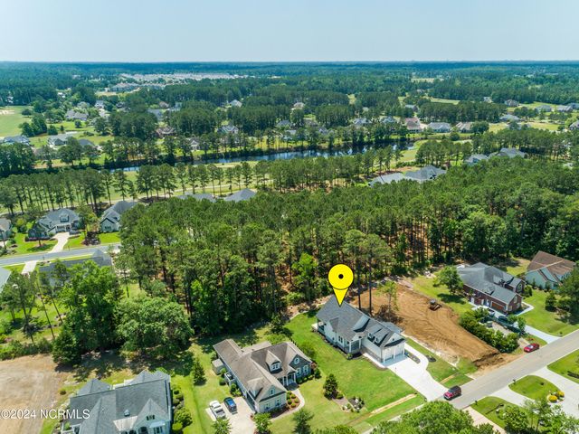 527 S Middleton Drive NW, Calabash, NC 28467