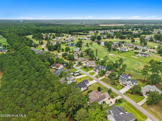 527 S Middleton Drive NW, Calabash, NC 28467