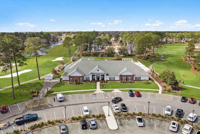 527 S Middleton Drive NW, Calabash, NC 28467