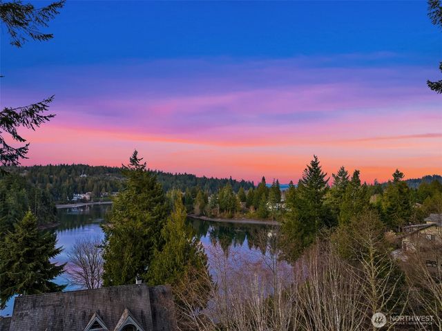 230 Camber Lane, Port Ludlow, WA 98365