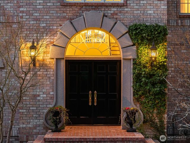 230 Camber Lane, Port Ludlow, WA 98365