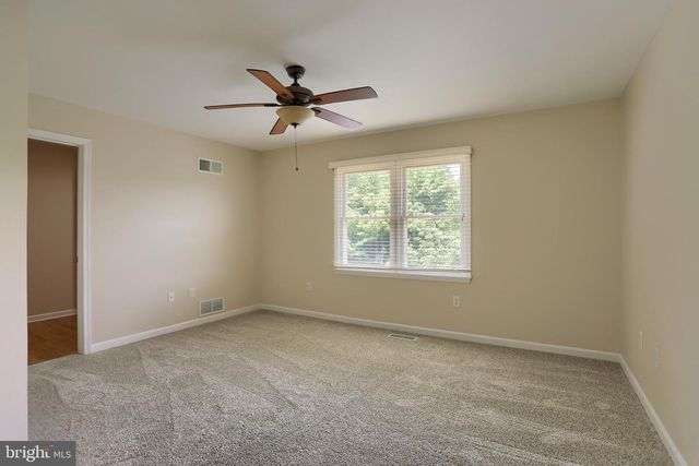 5602 MORELAND CT, Mechanicsburg, PA 17055