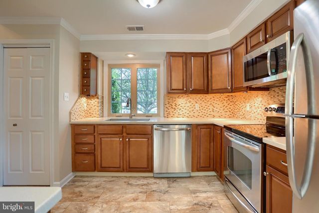 5602 MORELAND CT, Mechanicsburg, PA 17055
