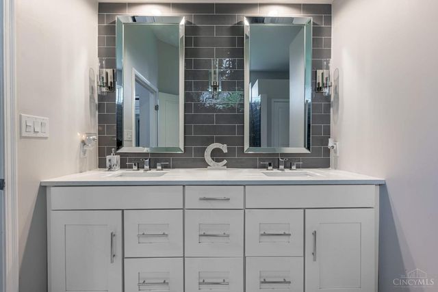 1381 Foxfire Court, Turtle Creek Twp, OH 45036