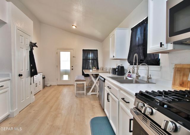 11400 Pifas Nevarez Place, El Paso, TX 79934
